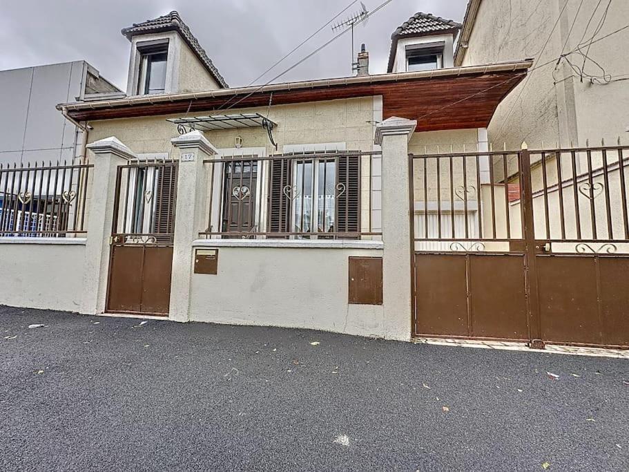 House With Garden 20 Minutes From Stade De France * Saint-Denis (Seine-Saint-Denis)